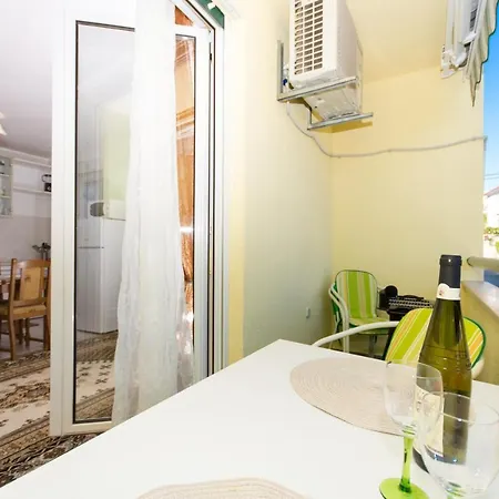 Katic Apartman *